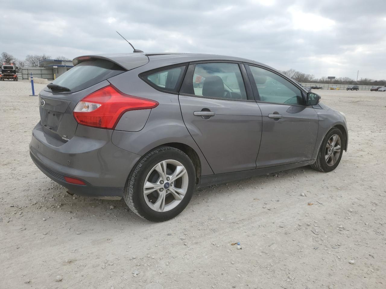 2013 Ford Focus VIN 1FADP3K23DL317553 Copart auction photo, unknown / front end damage thumbnail 3
