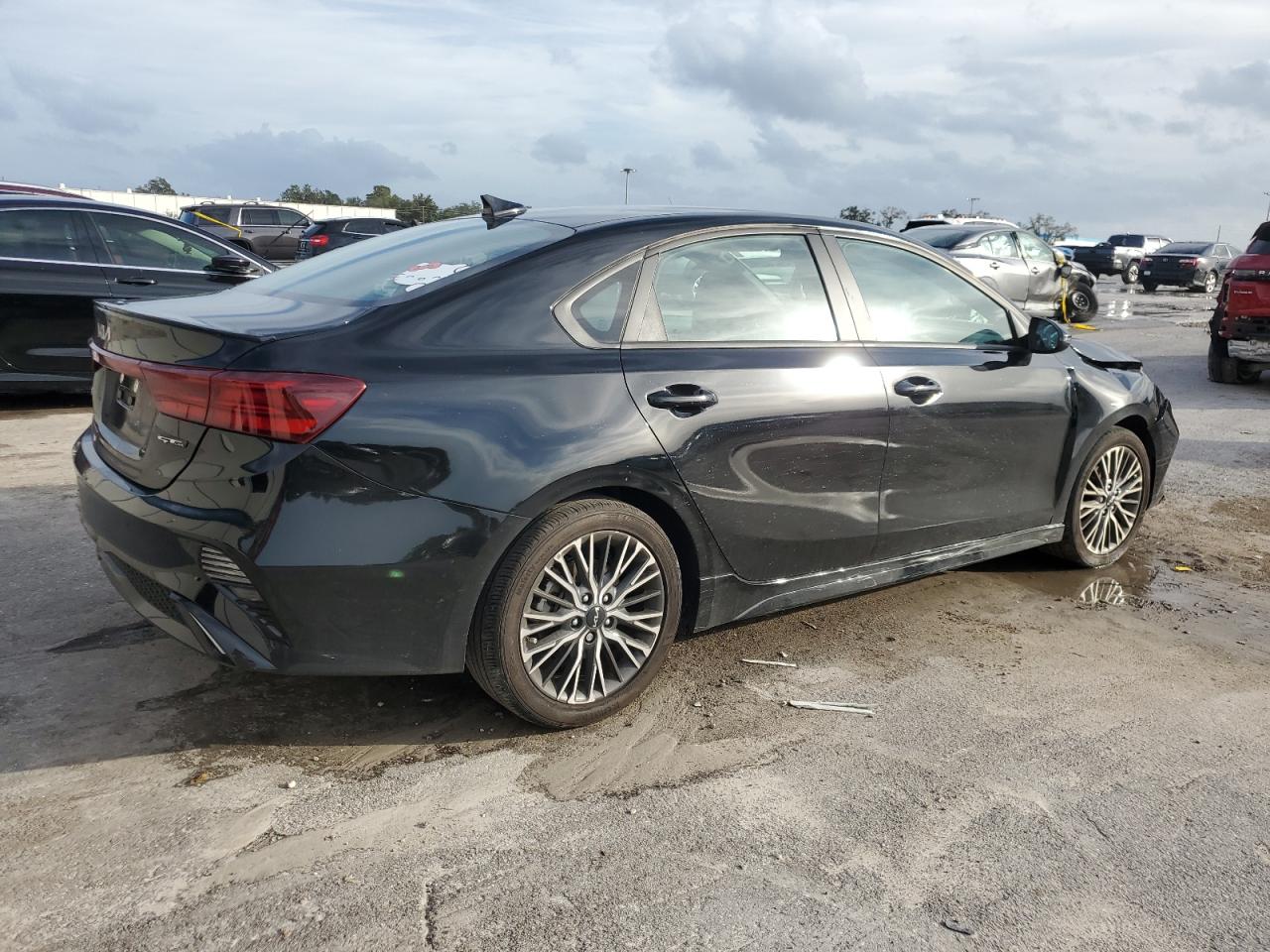 2023 KIA Forte VIN 3KPF54AD0PE663994 Copart auction photo, front end damage thumbnail 3
