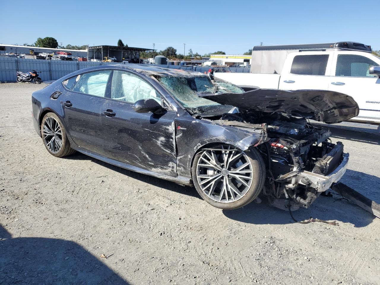 2018 Audi A7 VIN WAUW3AFC4JN062561 Copart auction photo, rollover damage thumbnail 4