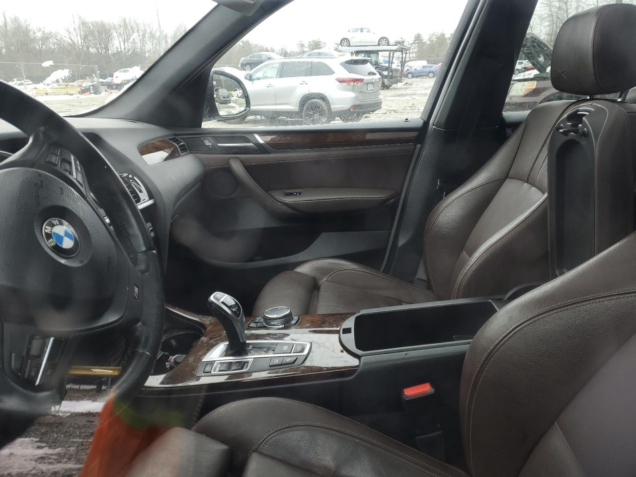 2016 BMW X3 VIN 5UXWX9C54G0D79095 Copart auction photo, vandalism / minor dent/scratches damage thumbnail 7