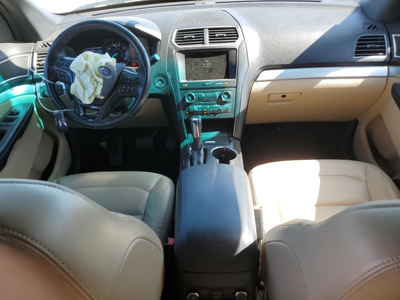 2016 Ford Explorer VIN 1FM5K8D86GGC93771 Copart auction photo, front end damage thumbnail 8