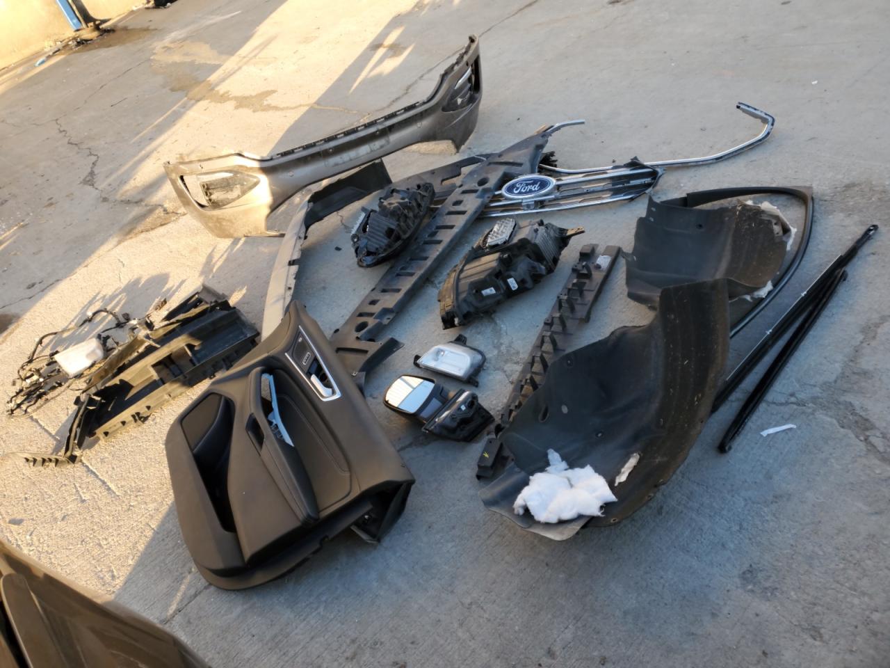 2019 Ford Edge VIN 2FMPK3K94KBC22575 Copart auction photo, front end damage thumbnail 15