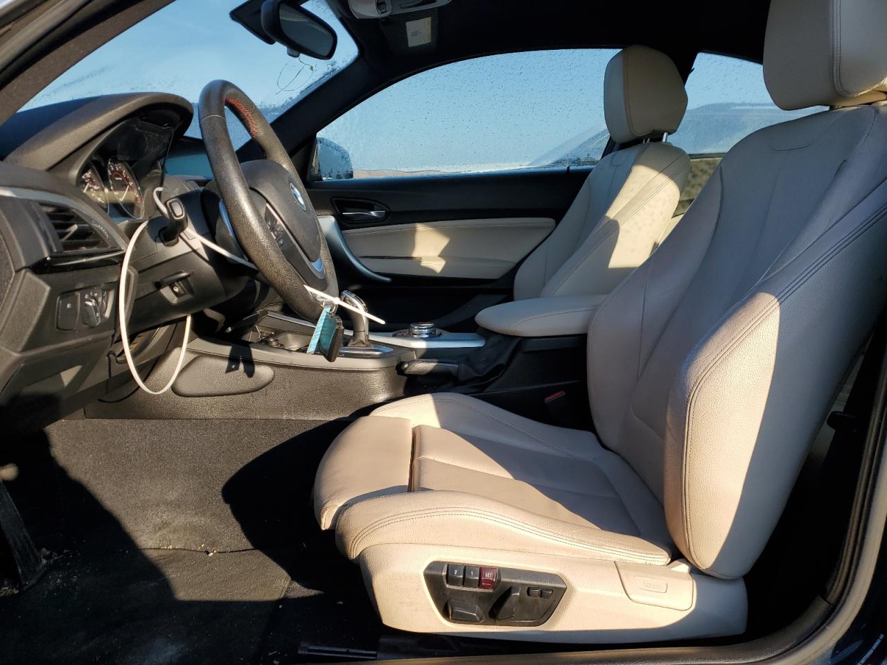 2015 BMW 2er VIN WBA1F7C50FVX95823 Copart auction photo, front end / minor dent/scratches damage thumbnail 7