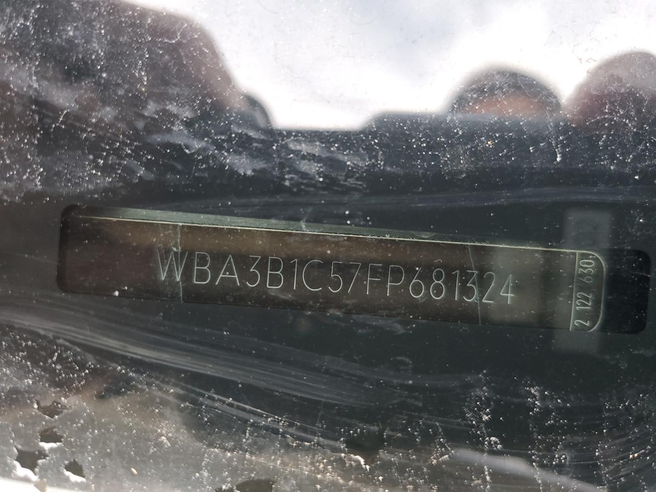 2015 BMW 3er VIN WBA3B1C57FP681324 Copart auction photo, all over damage thumbnail 12