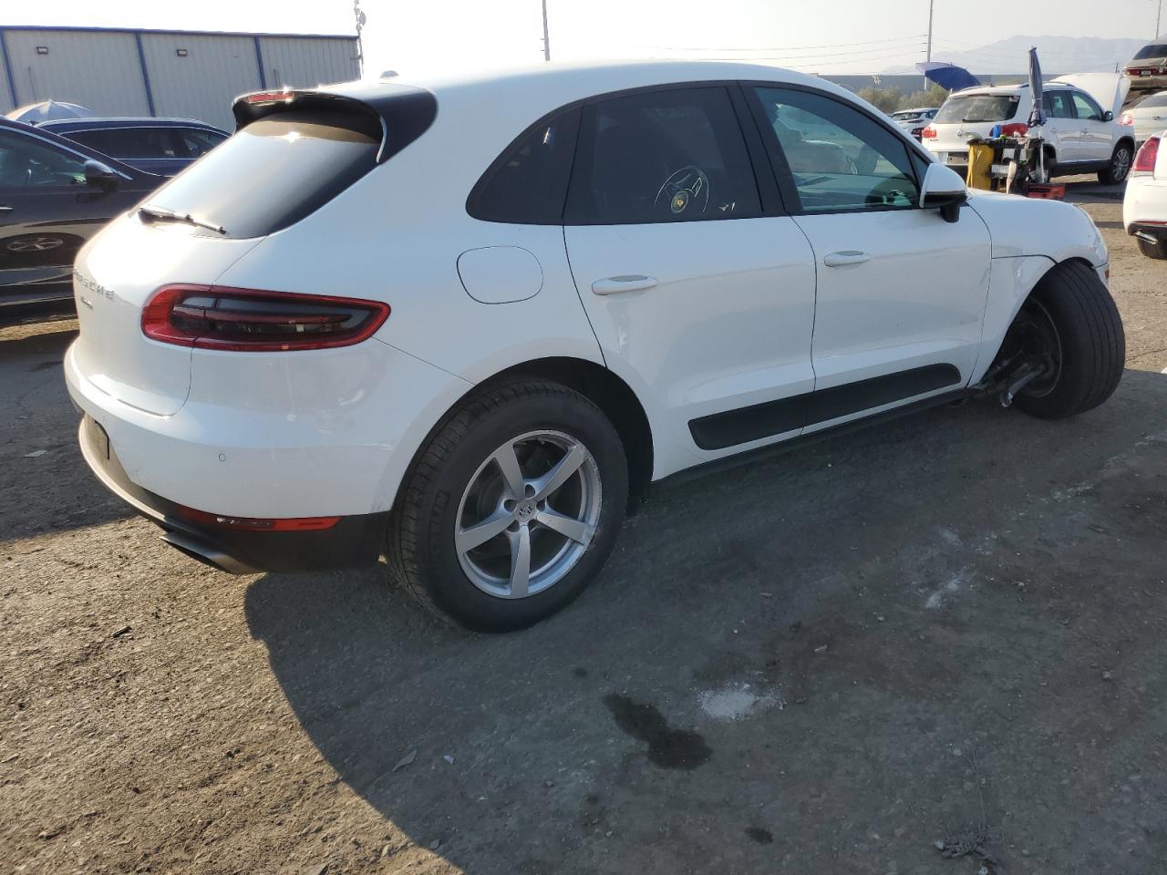 2018 Porsche Macan VIN WP1AA2A56JLB06216 Copart auction photo, mechanical / undercarriage damage thumbnail 3