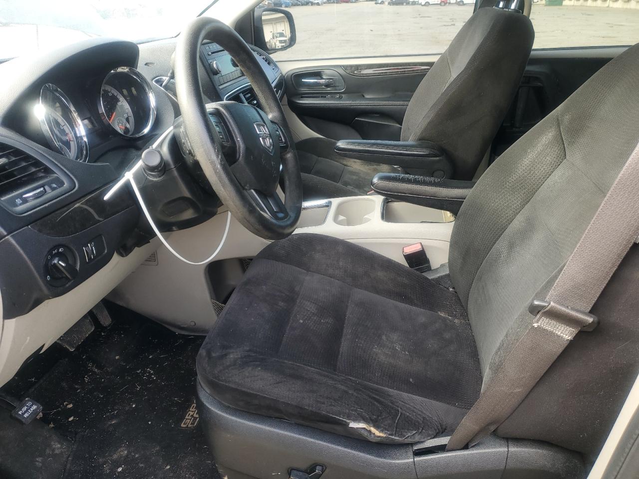 2015 Dodge Caravan VIN 2C4RDGCGXFR556912 Copart auction photo, side damage thumbnail 7
