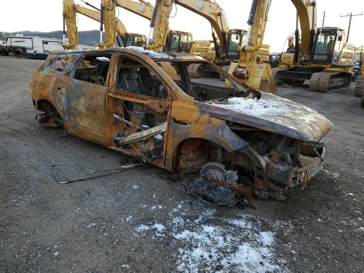 2021 Buick Enclave VIN 5GAEVCKW1MJ121650 Copart auction photo, burn damage thumbnail 4