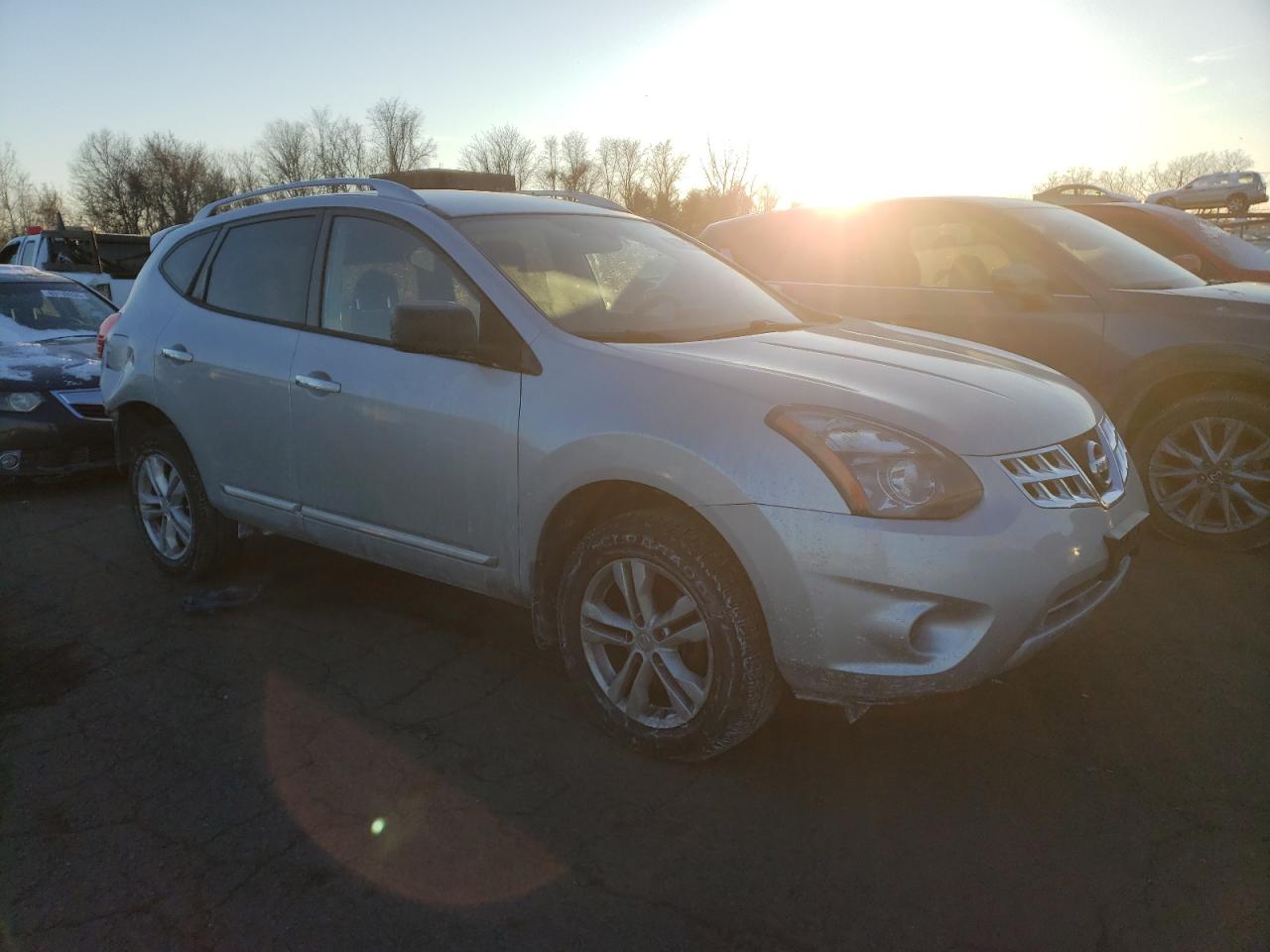 2015 Nissan Rogue VIN JN8AS5MV1FW759106 Copart auction photo, rear end / side damage thumbnail 4