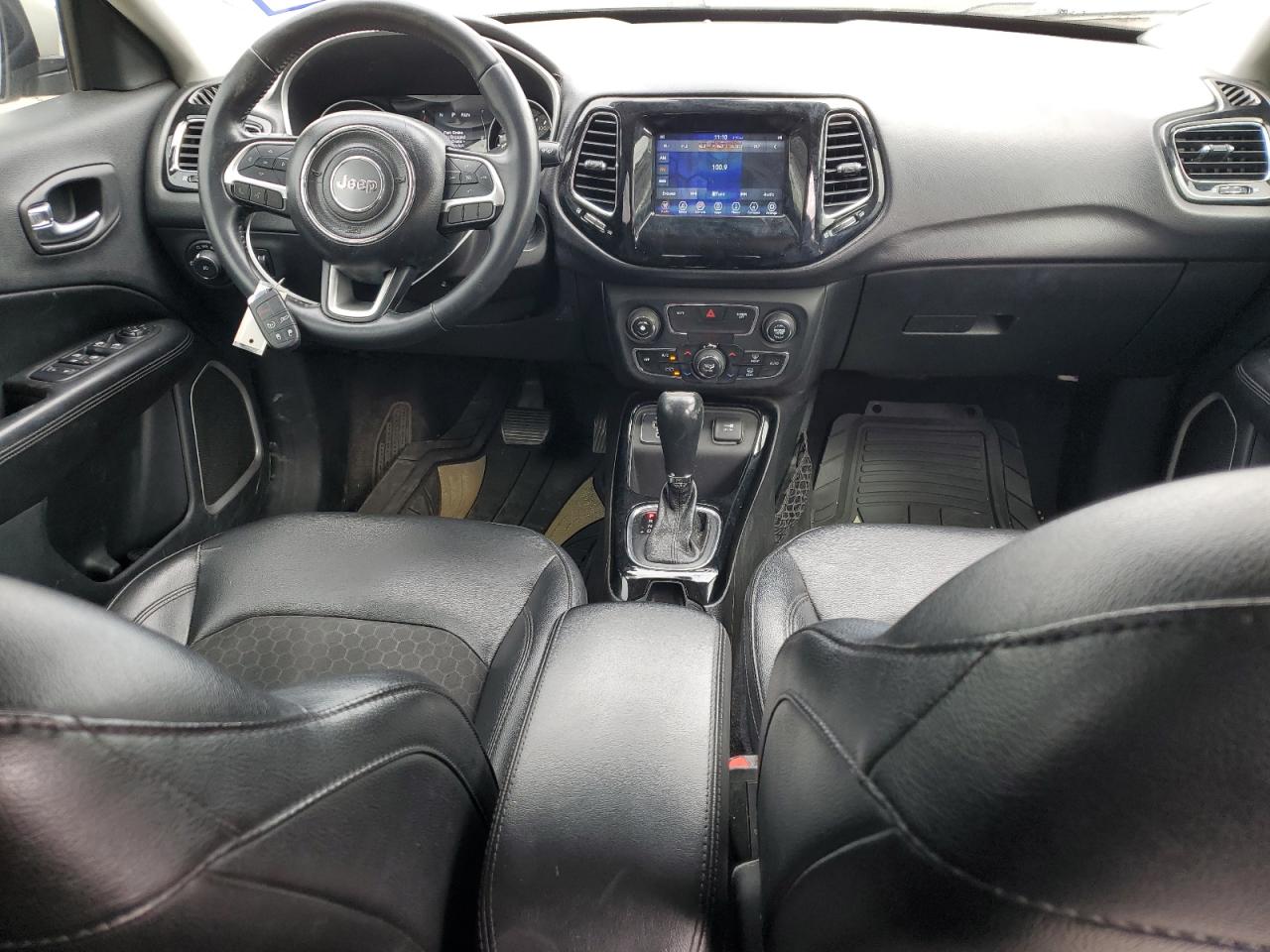 2019 Jeep Compass VIN 3C4NJCBB5KT649267 Copart auction photo, front end / minor dent/scratches damage thumbnail 8