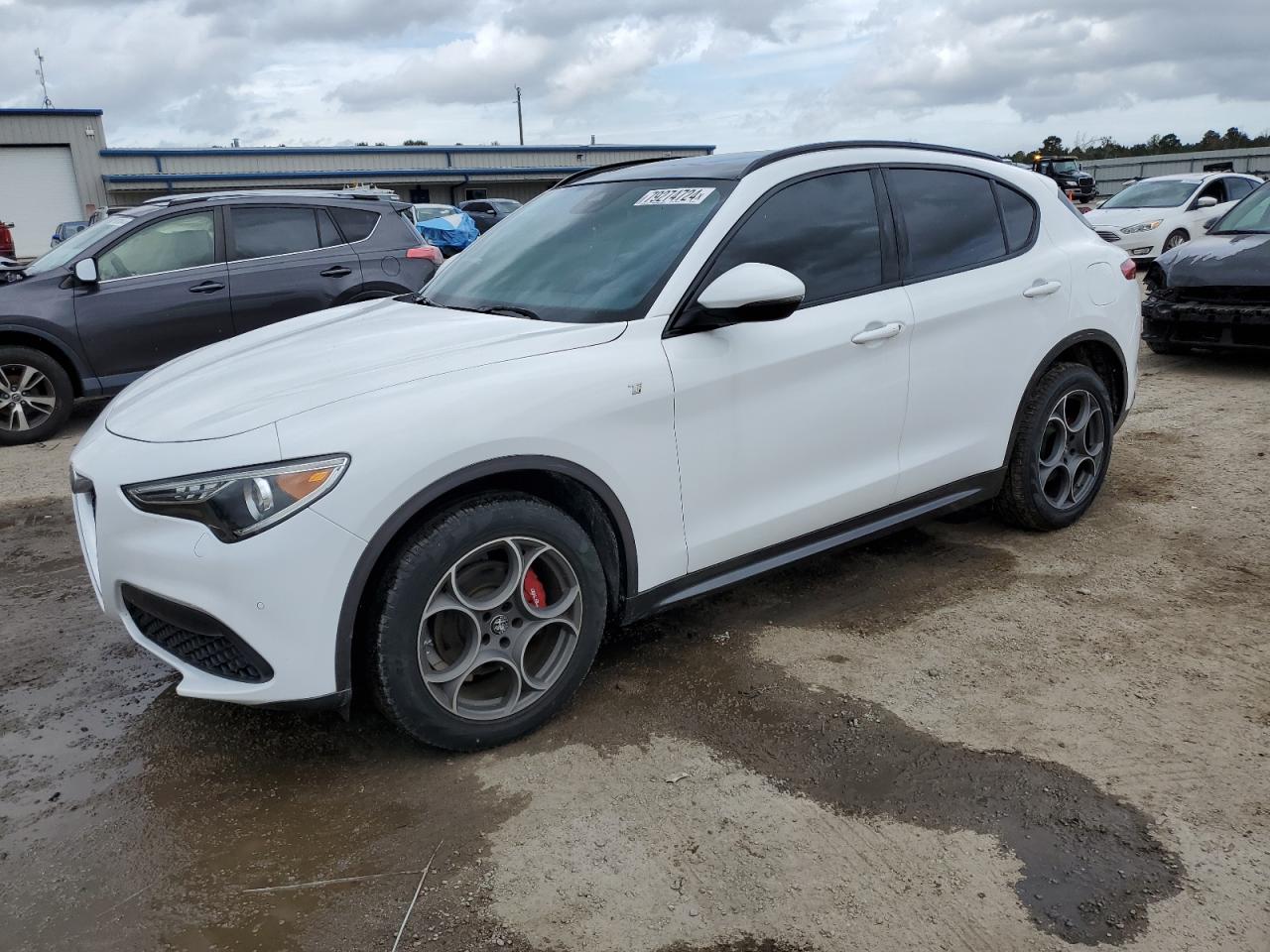 2022 Alfa Romeo Stelvio VIN ZASPAKBN9N7D39023