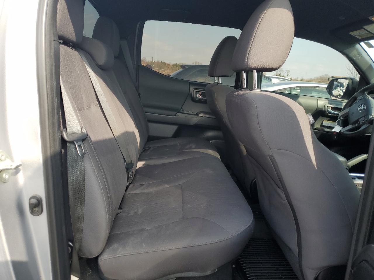 2019 Toyota Tacoma VIN 3TMDZ5BN4KM059503 Copart auction photo, front end / rear end damage thumbnail 10