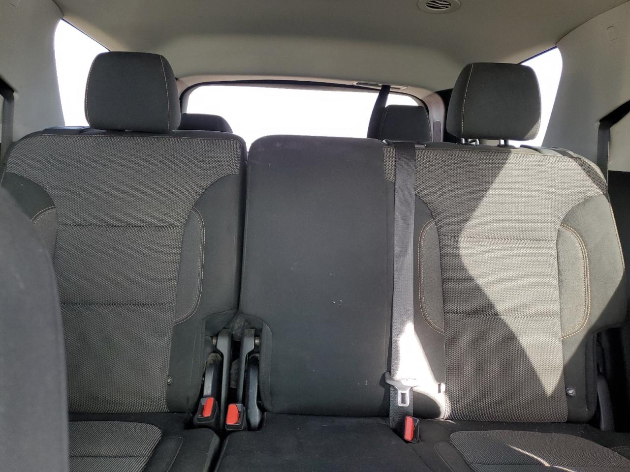 2019 Chevrolet Traverse VIN 1GNERFKW7KJ189363 Copart auction photo, front end / minor dent/scratches damage thumbnail 10