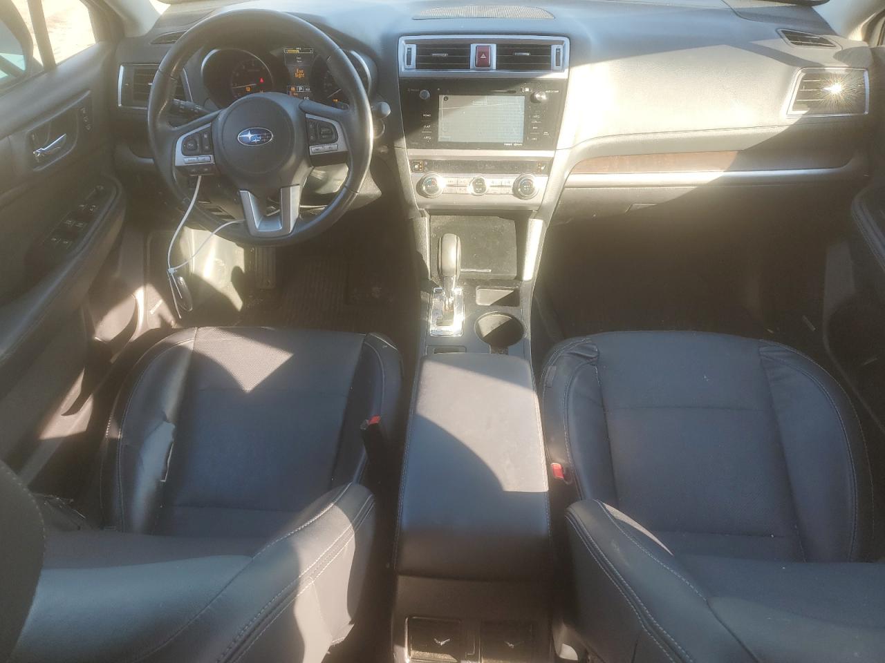 2017 Subaru Outback VIN 4S4BSANC6H3389065 Copart auction photo, side / front end damage thumbnail 8