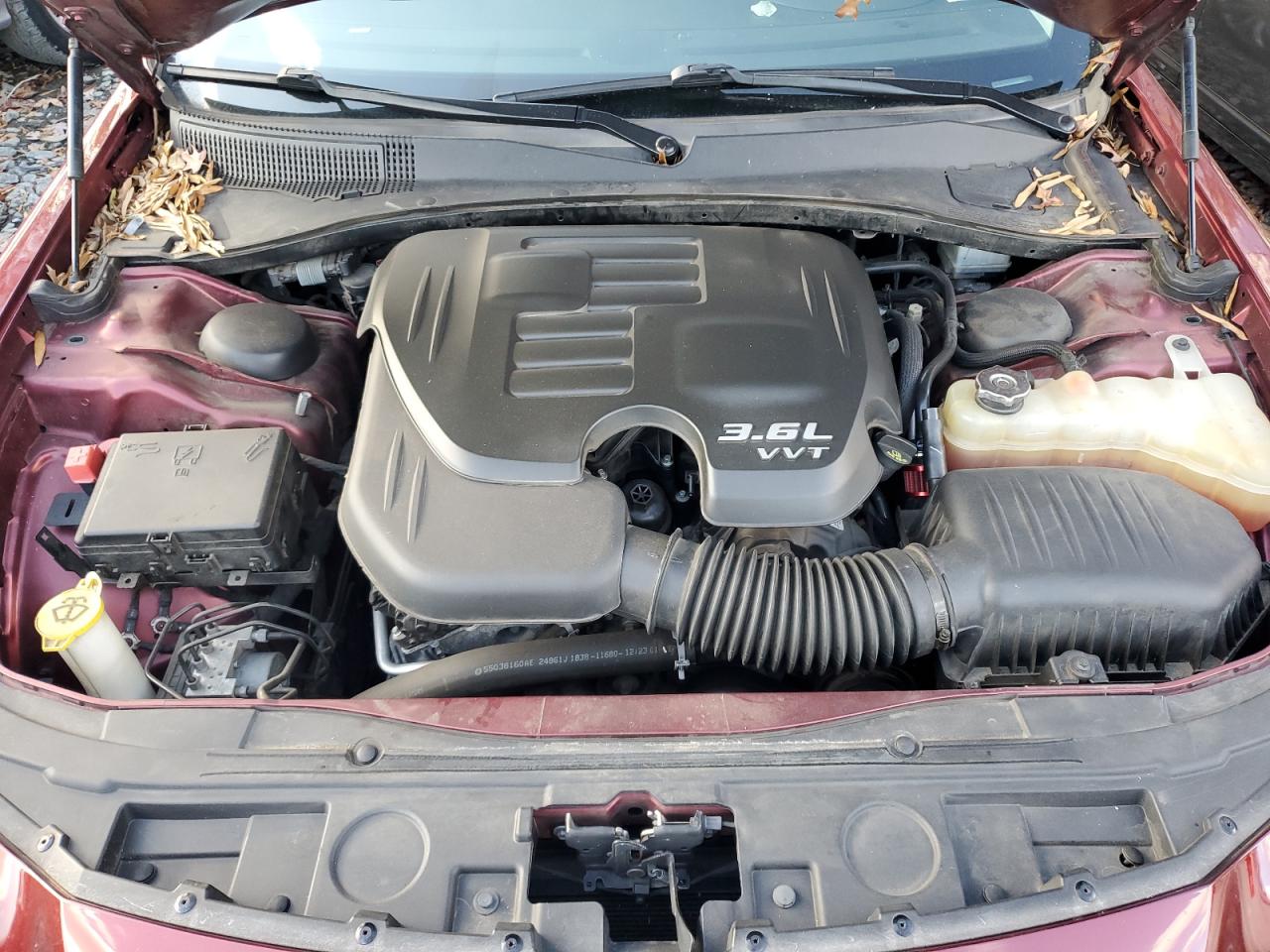 2018 Chrysler 300 VIN 2C3CCAAG2JH330939 Copart auction photo, undercarriage damage thumbnail 11