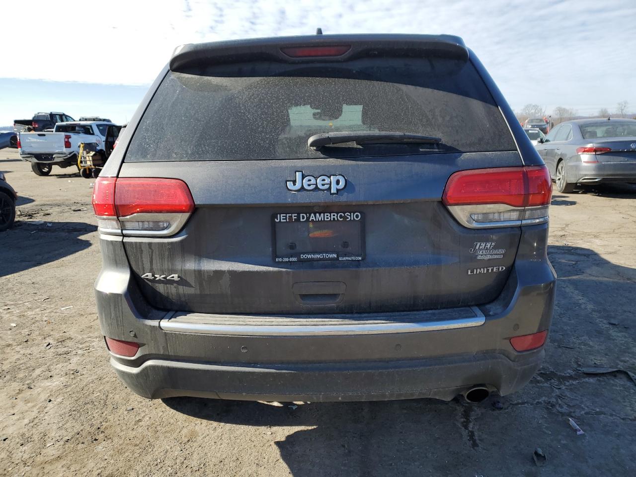 2019 Jeep Grand Cherokee VIN 1C4RJFBG8KC674352 Copart auction photo, front end / side damage thumbnail 6