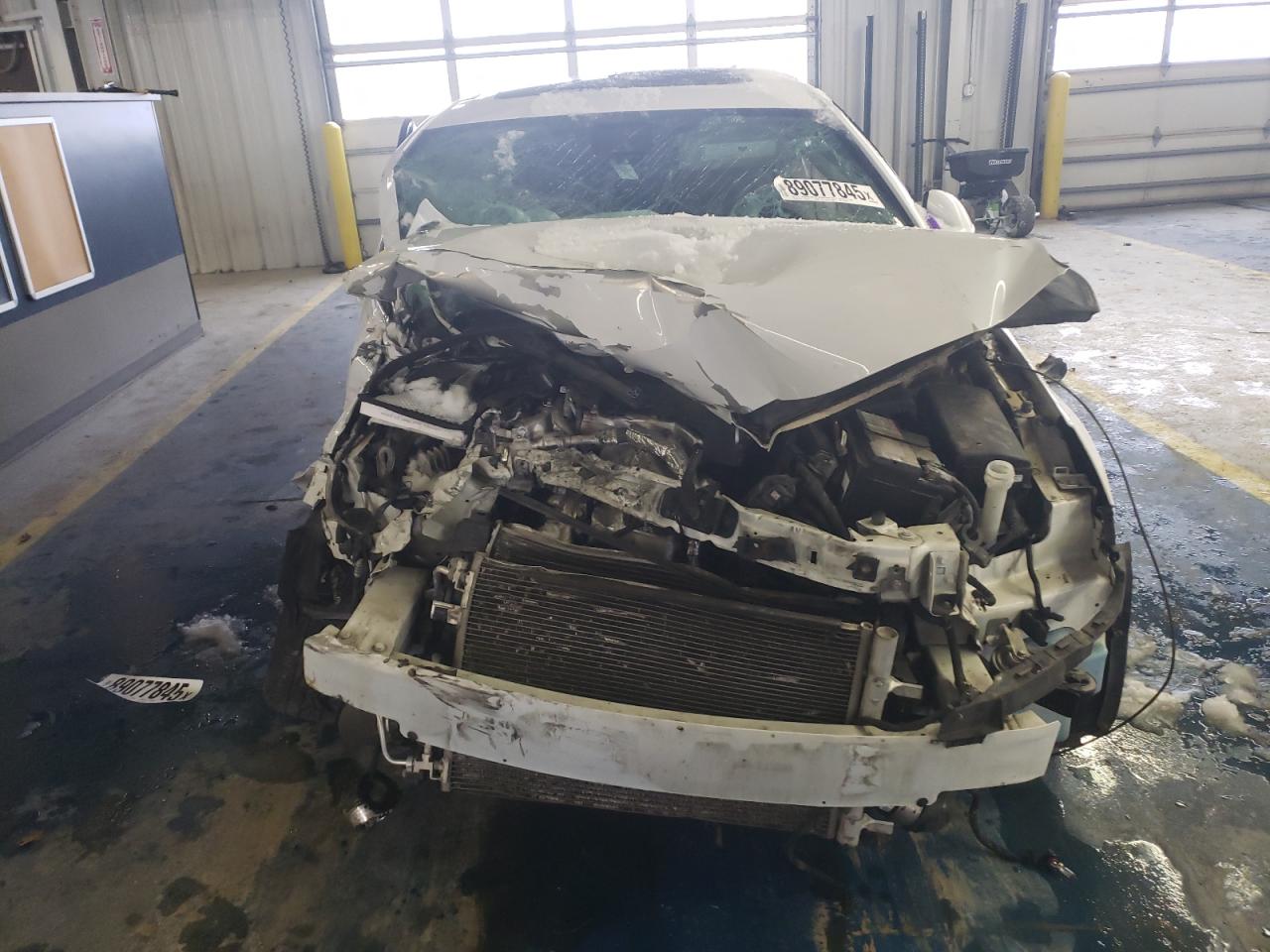 2016 Buick Regal VIN 2G4GK5EX4G9105261 Copart auction photo, front end / side damage thumbnail 5