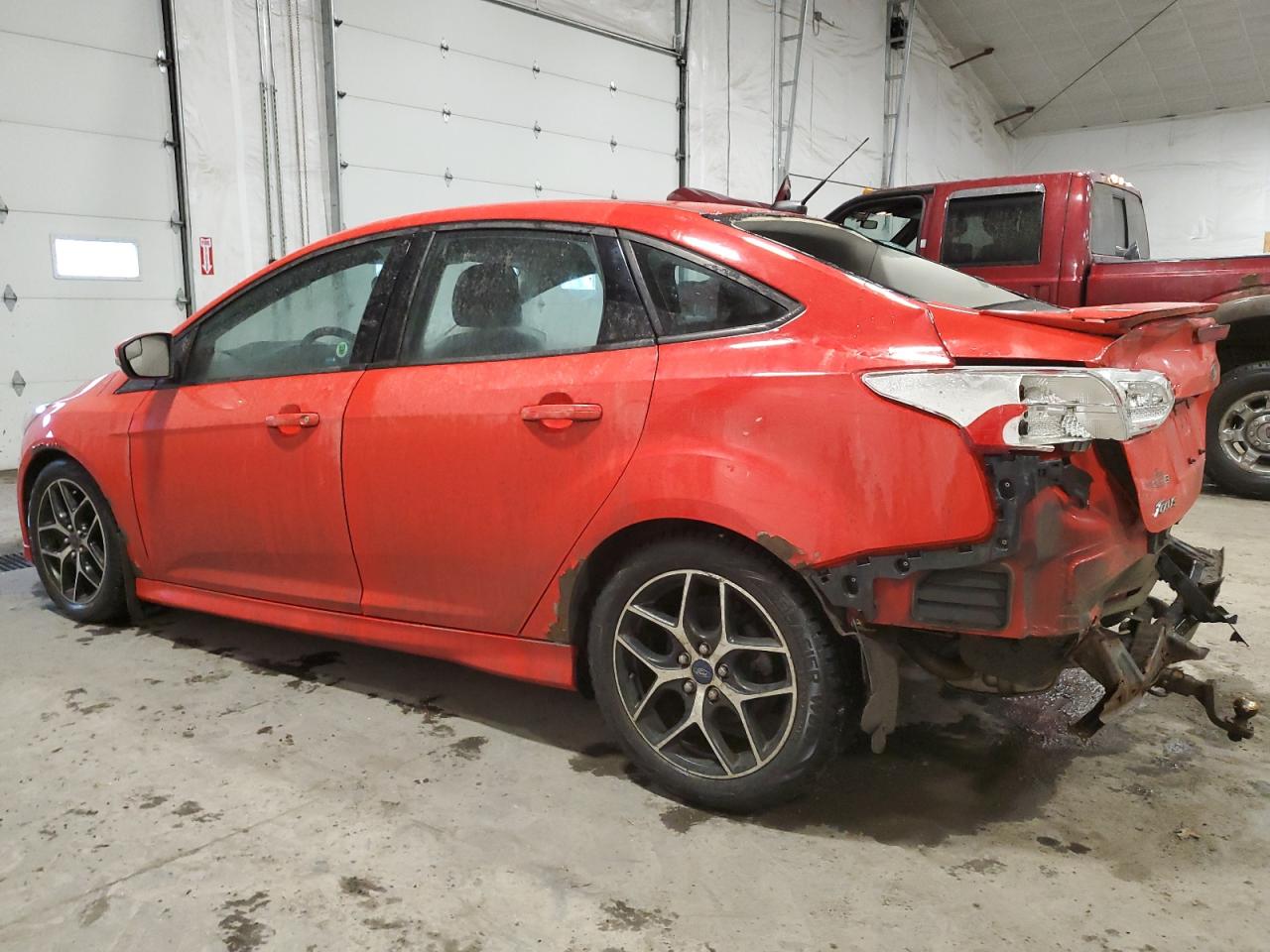2016 Ford Focus VIN 1FADP3F26GL248050 Copart auction photo, rear end / minor dent/scratches damage thumbnail 2