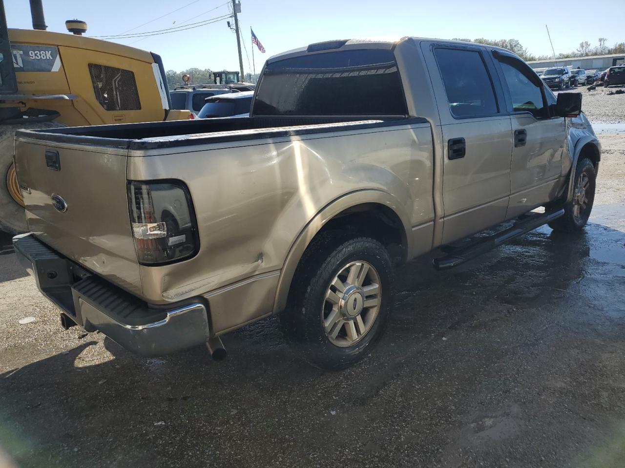 2004 Ford F-150 VIN 1FTPW12534KD21231 Copart auction photo, front end damage thumbnail 3