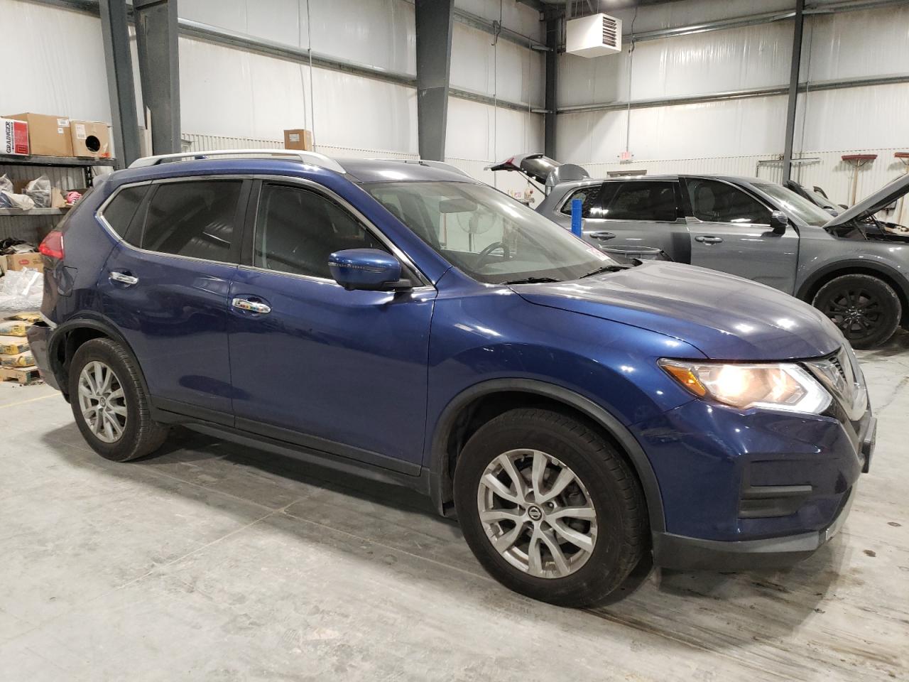 2017 Nissan Rogue VIN KNMAT2MV7HP578354 Copart auction photo, front end / rear end damage thumbnail 4
