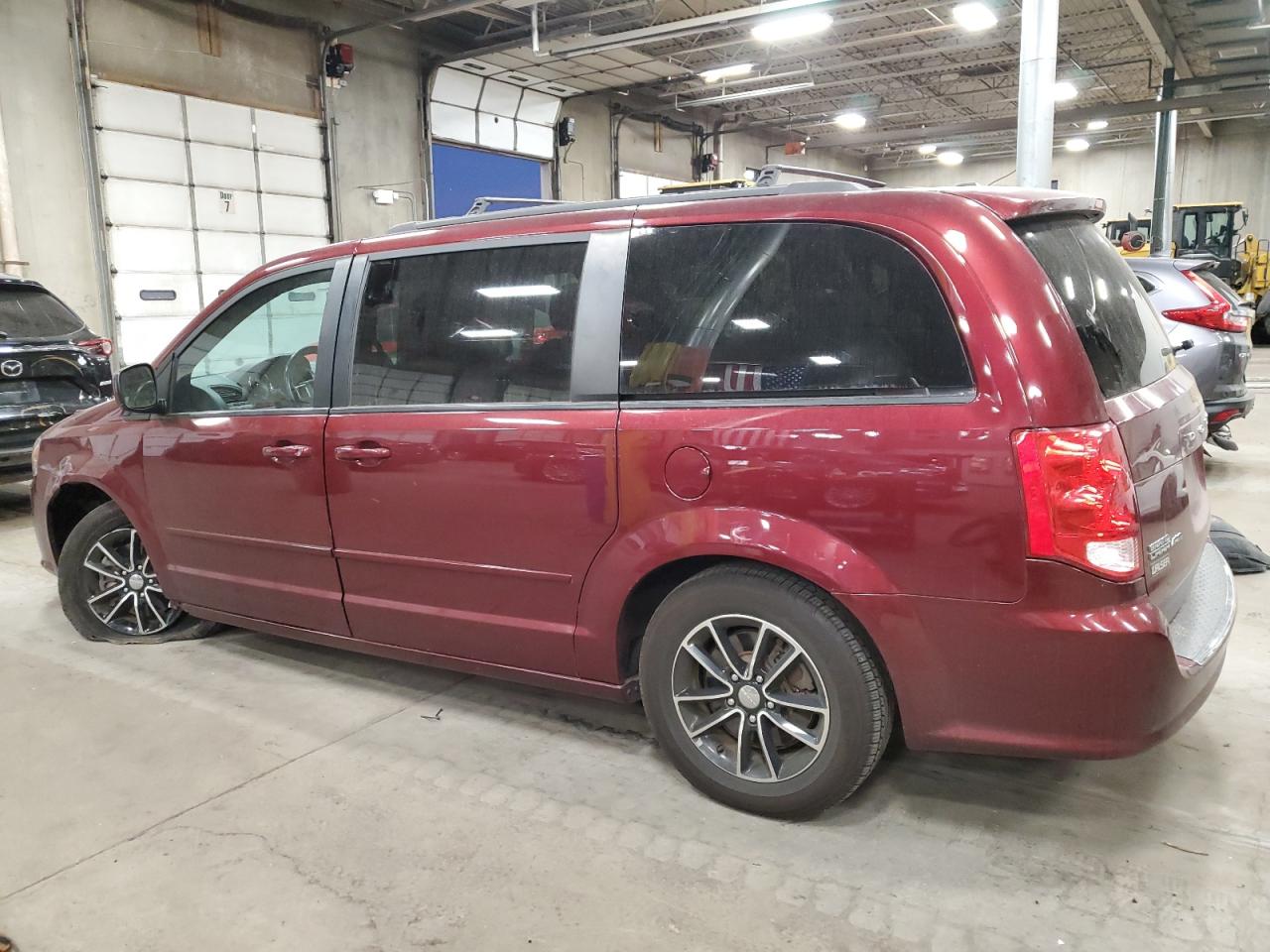 2017 Dodge Caravan VIN 2C4RDGEG6HR813497 Copart auction photo, undercarriage / front end damage thumbnail 2