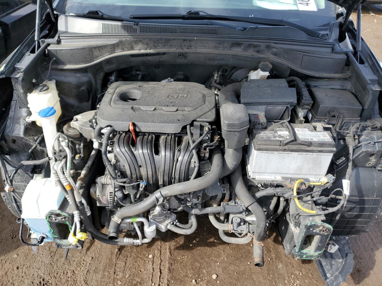 2017 Hyundai Santa Fe VIN 5NMZU3LB9HH040535 Copart auction photo, front end / minor dent/scratches damage thumbnail 12