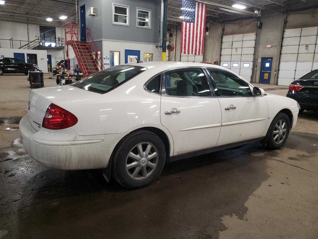 2007 Buick LaCrosse VIN 2G4WC582171247929 Copart auction photo, front end / rear end damage thumbnail 3
