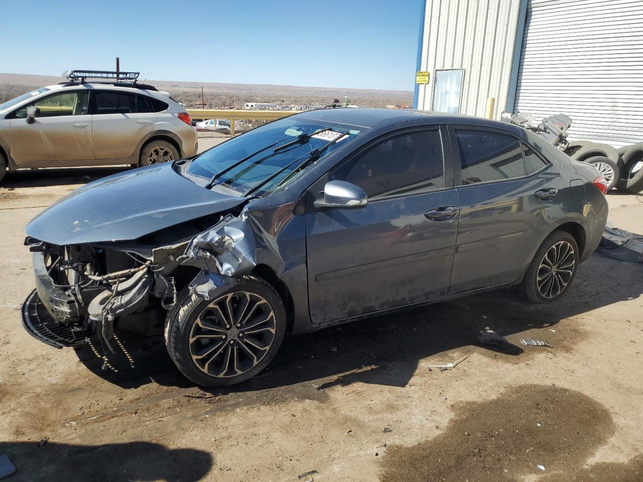 2015 Toyota Corolla VIN 5YFBURHE1FP212423