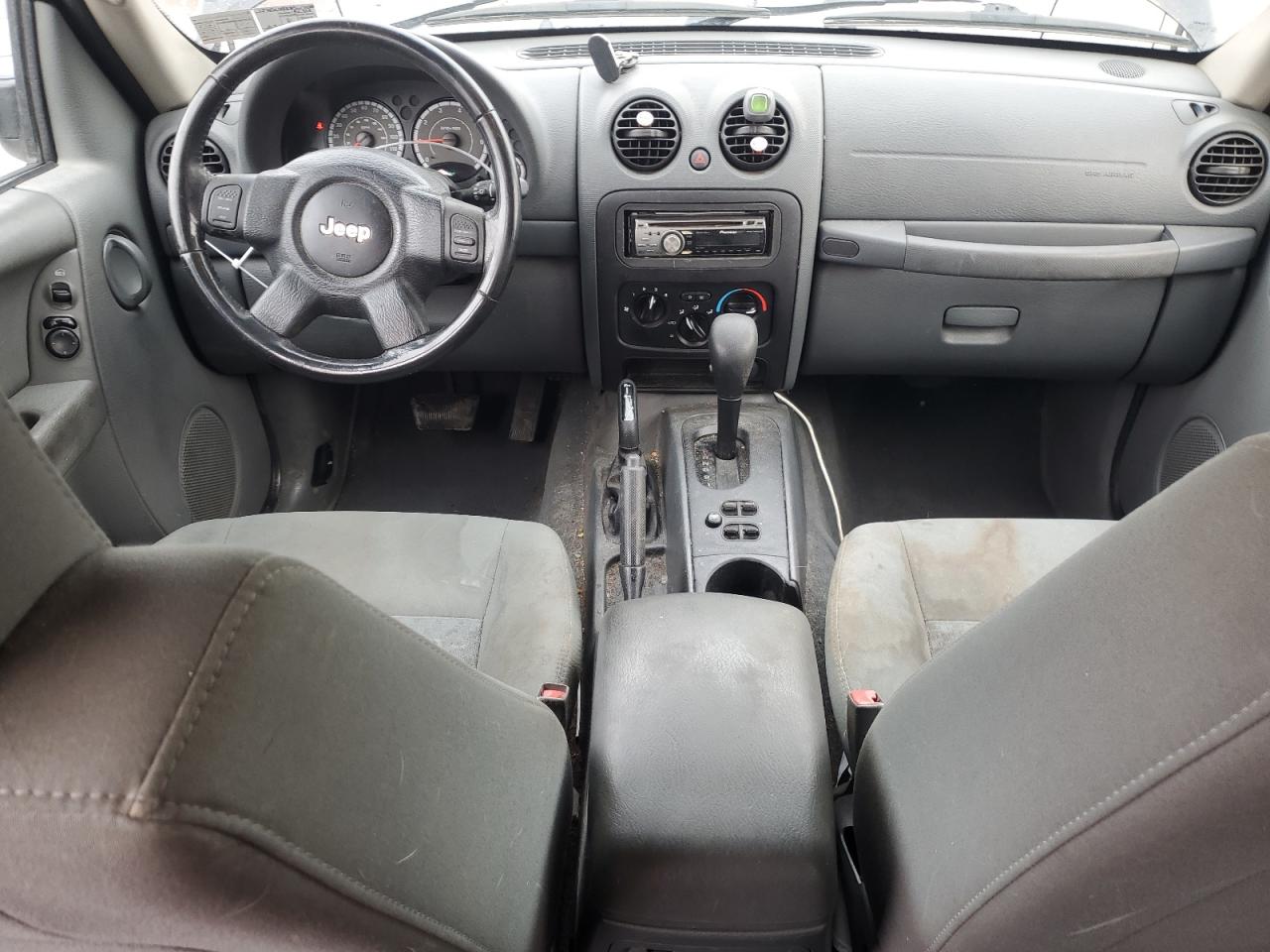 2005 Jeep Liberty (North America) VIN 1J4GL48K85W711298 Copart auction photo, front end damage thumbnail 8