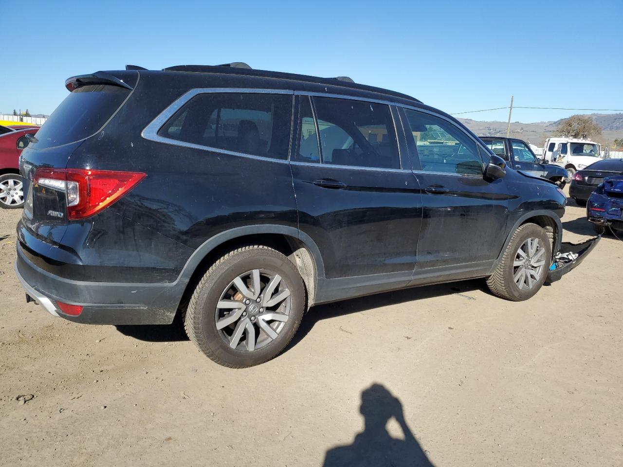 2021 Honda Pilot VIN 5FNYF6H51MB039353 Copart auction photo, front end damage thumbnail 3