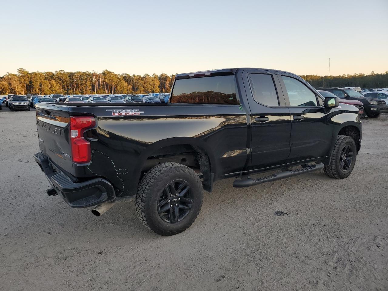 2019 Chevrolet Silverado VIN 1GCRYCEH7KZ368884 Copart auction photo, rear end damage thumbnail 3
