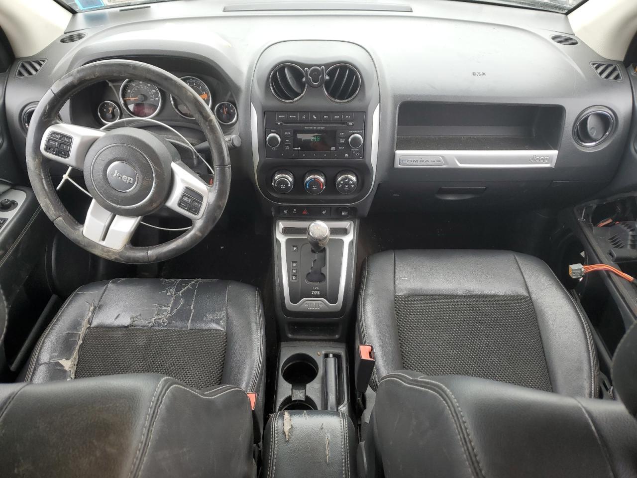 2014 Jeep Compass VIN 1C4NJDEB5ED659373 Copart auction photo, front end / minor dent/scratches damage thumbnail 8