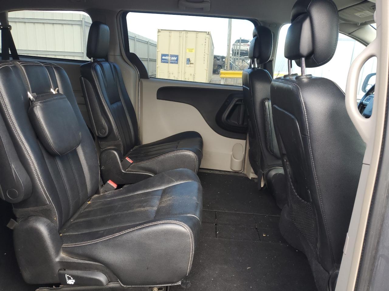 2013 Chrysler Town & Country VIN 2C4RC1BG9DR776475 Copart auction photo, front end / hail damage thumbnail 11