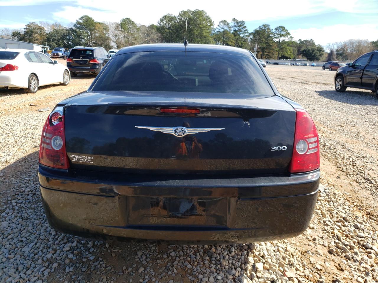 2008 Chrysler 300 VIN 2C3LA43R88H312445 Copart auction photo, front end / side damage thumbnail 6