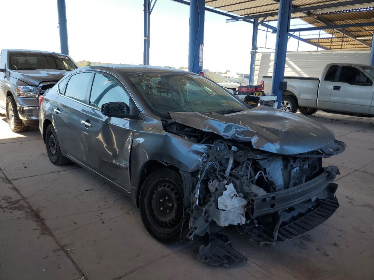2017 Nissan Sentra VIN 3N1AB7AP0HL672953 Copart auction photo, front end / side damage thumbnail 4