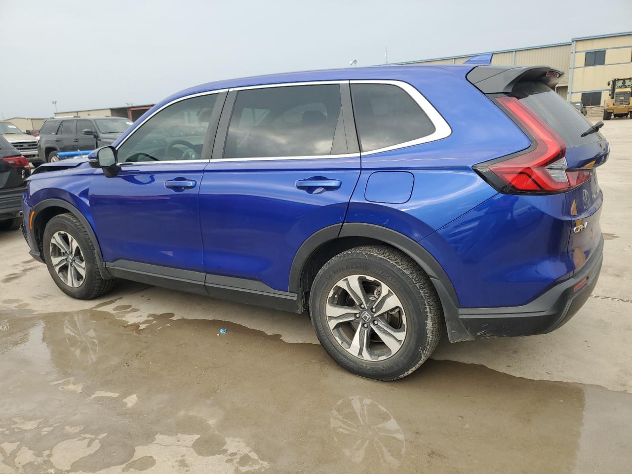 2024 Honda CR-V VIN 2HKRS4H28RH402430 Copart auction photo, front end damage thumbnail 2