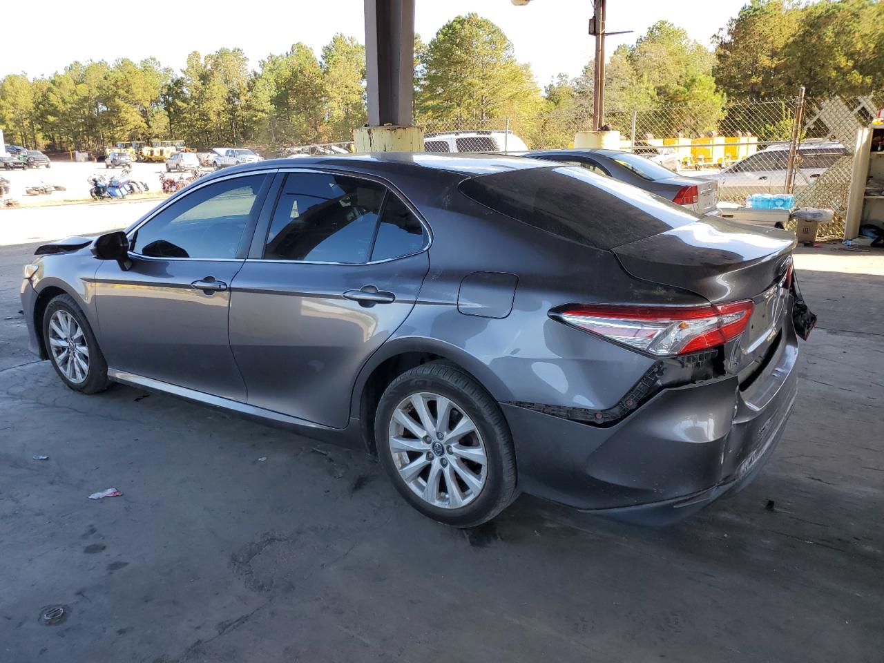 2018 Toyota Camry VIN 4T1B11HK1JU114841 Copart auction photo, front end / rear end damage thumbnail 2