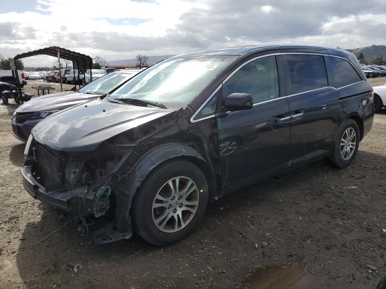 2011 Honda Odyssey VIN 5FNRL5H66BB096676