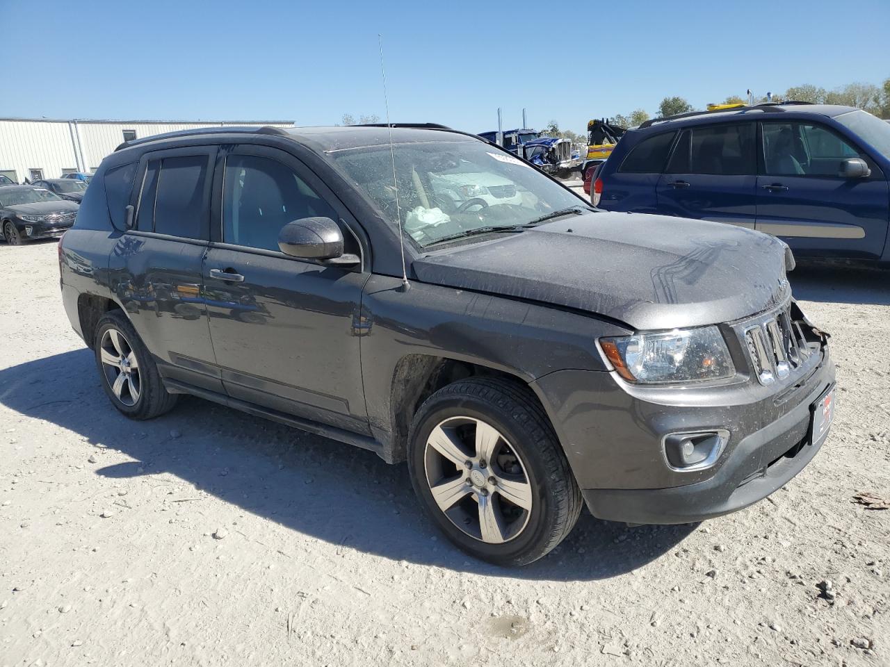 2017 Jeep Compass VIN 1C4NJCEBXHD185287 Copart auction photo, front end damage thumbnail 4