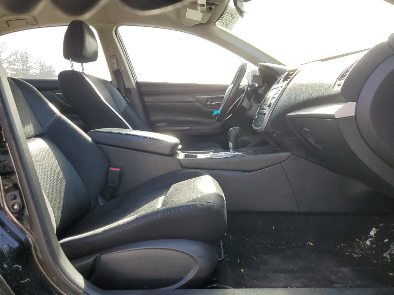 2017 Nissan Altima VIN 1N4AL3AP4HC127293 Copart auction photo, side / front end damage thumbnail 7