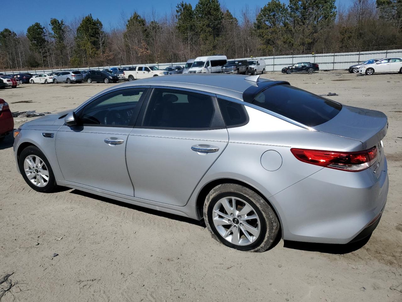 2017 KIA Optima VIN KNAGT4L33H5163742 Copart auction photo, front end / minor dent/scratches damage thumbnail 2