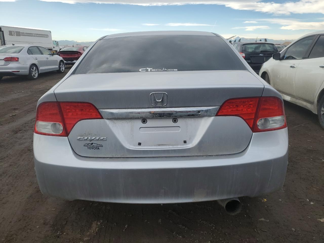 2010 Honda Civic VIN 19XFA1E56AE021736 Copart auction photo, front end damage thumbnail 6