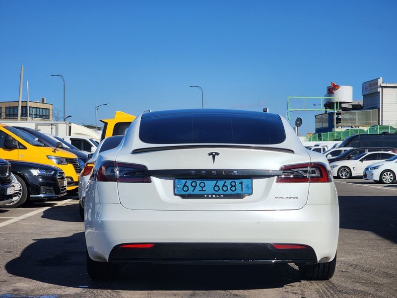 2020 Tesla Model s VIN 5YJSA1E23LF408388 Encar auction photo thumbnail 4