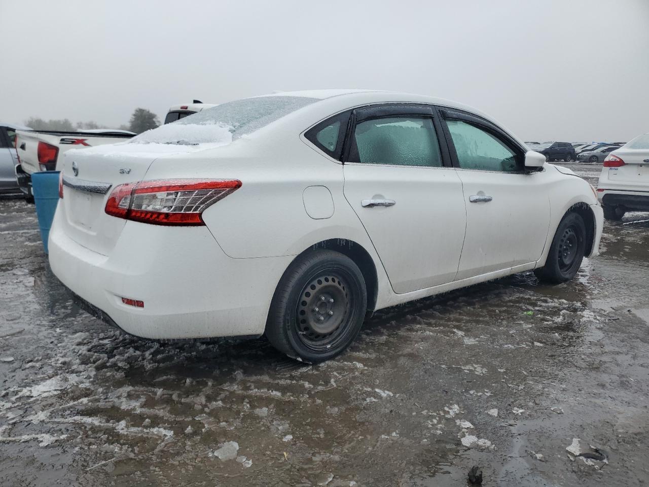 2015 Nissan Sentra VIN 3N1AB7AP0FY363130 Copart auction photo, front end damage thumbnail 3