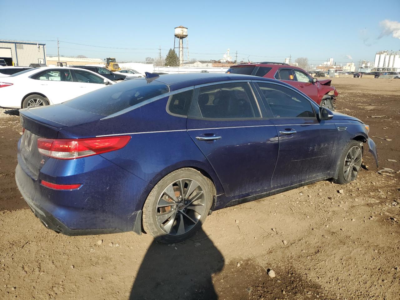 2019 KIA Optima VIN 5XXGT4L36KG353783 Copart auction photo, front end / rear end damage thumbnail 3
