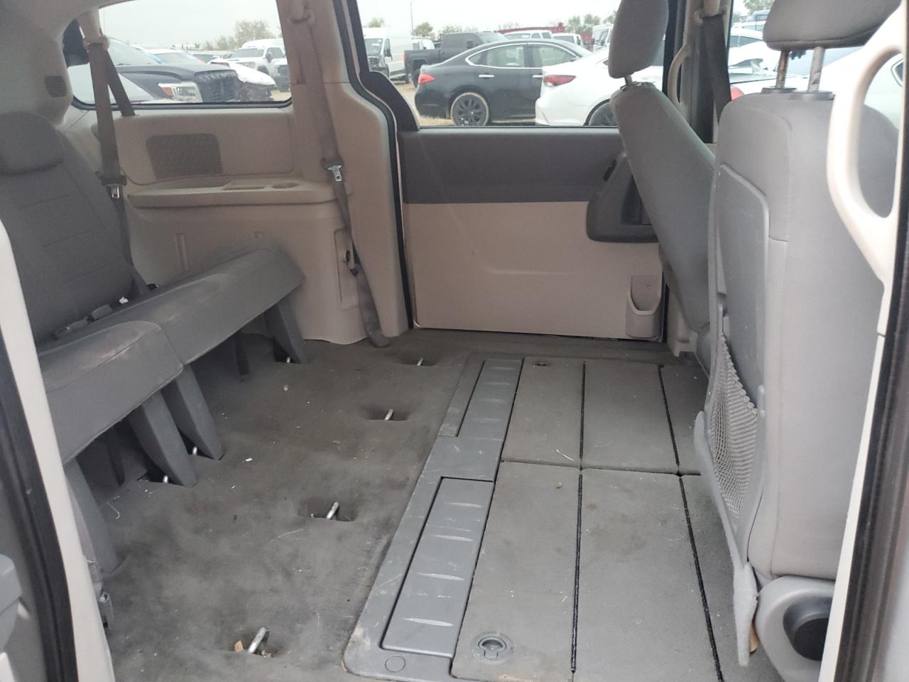 2009 Dodge Caravan VIN 2D8HN44E99R534393 Copart auction photo, front end damage thumbnail 11