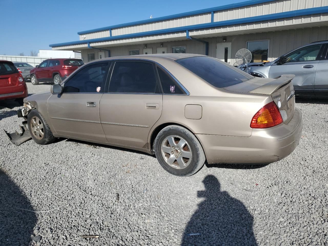 2002 Toyota Avalon VIN 4T1BF28BX2U239877 Copart auction photo, front end / side damage thumbnail 2