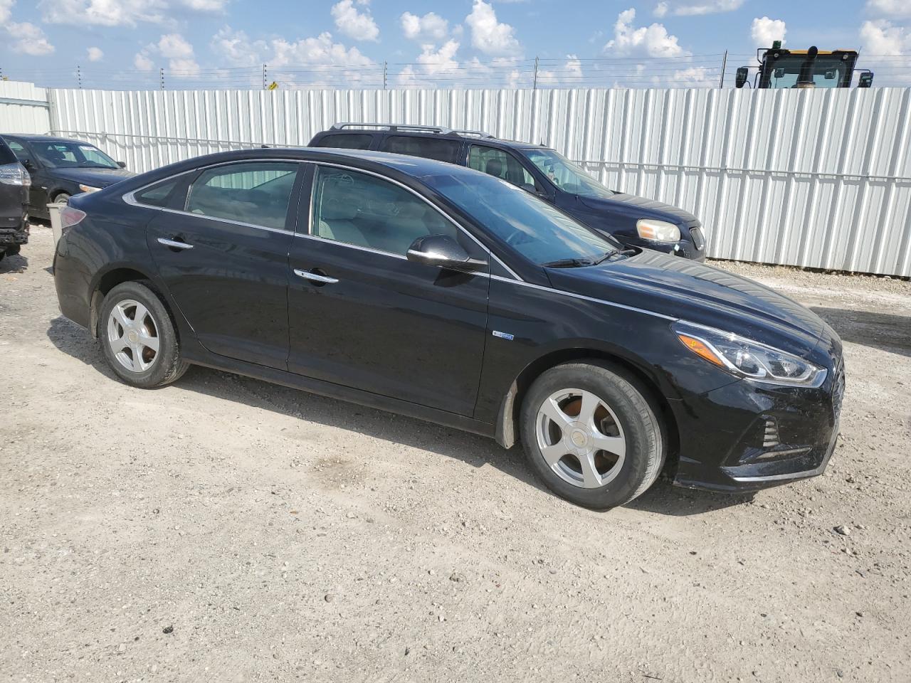 2019 Hyundai Sonata VIN KMHE24L35KA093202 Copart auction photo, front end / undercarriage damage thumbnail 4