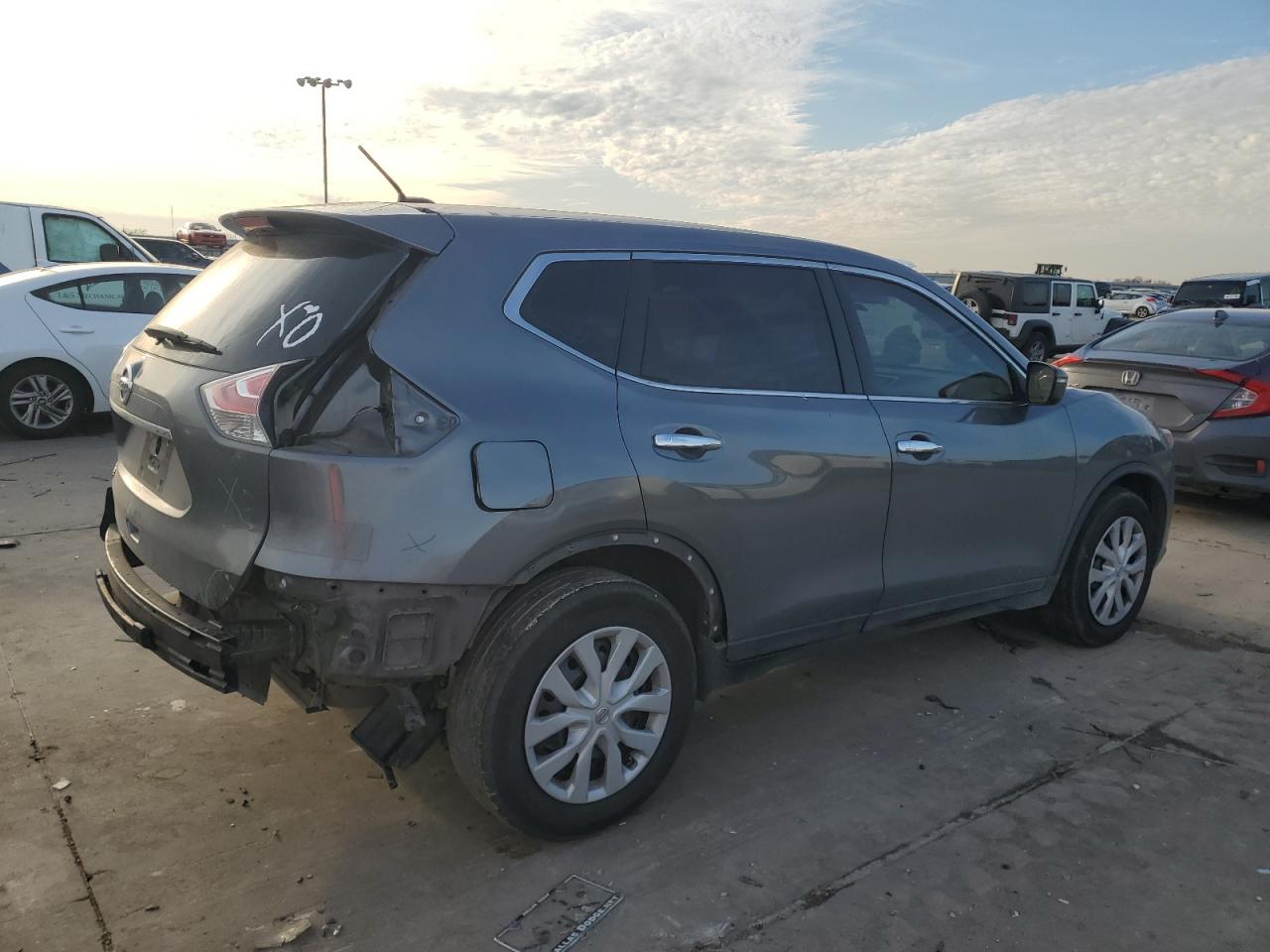 2015 Nissan Rogue VIN 5N1AT2MT7FC882802 Copart auction photo, rear end / hail damage thumbnail 3