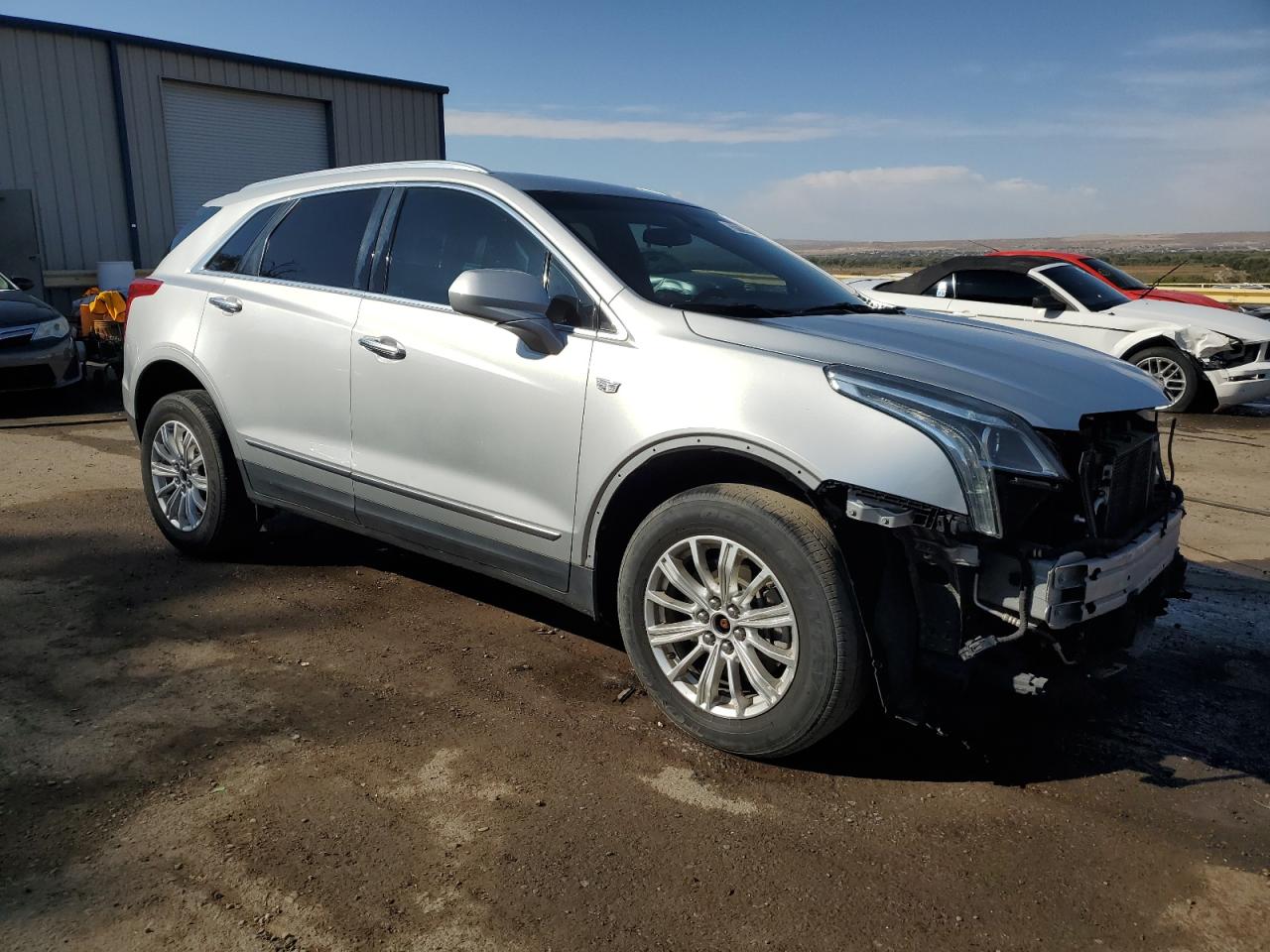 2017 Cadillac XT5 VIN 1GYKNARS8HZ232920 Copart auction photo, front end damage thumbnail 4