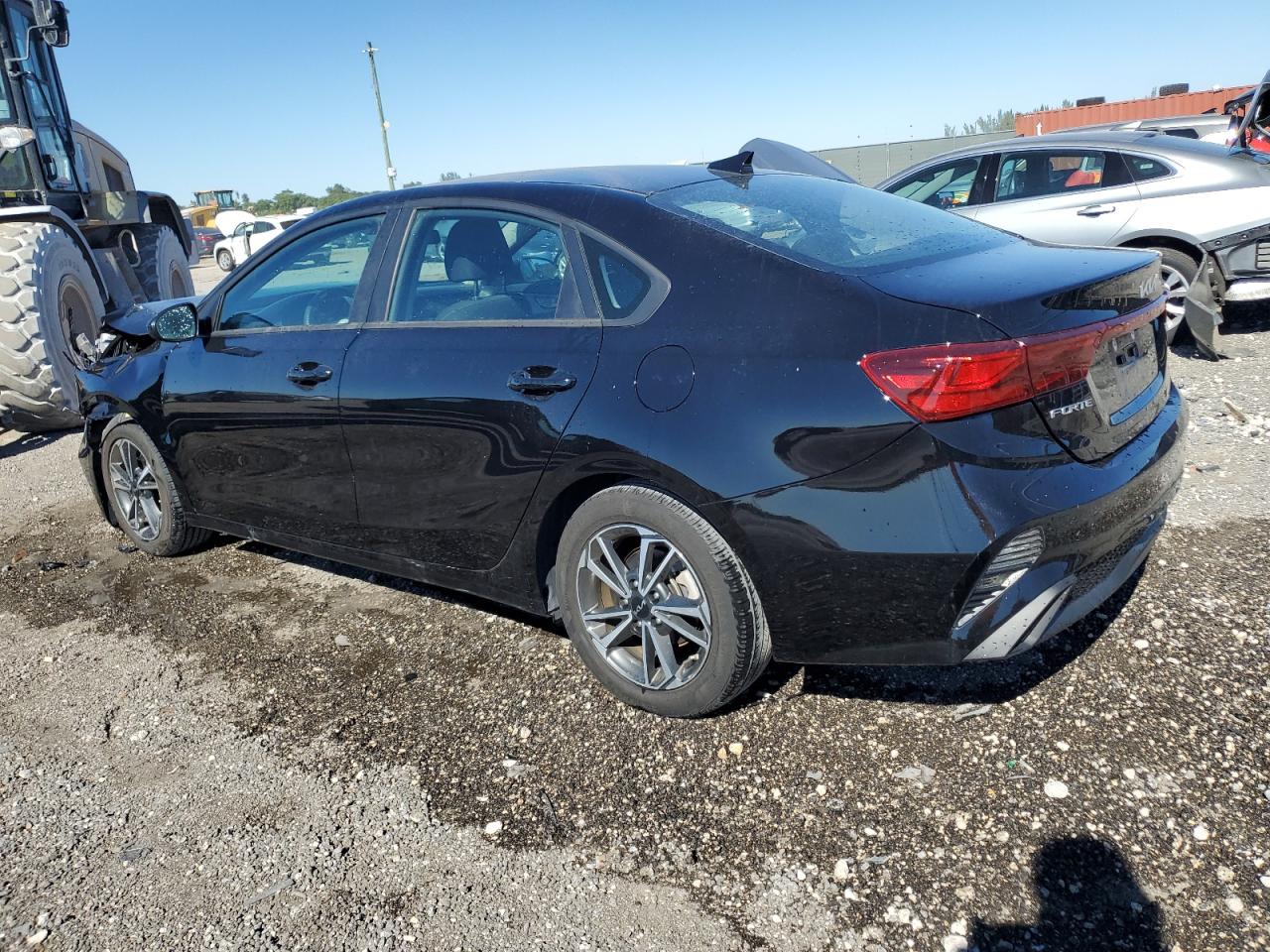2023 KIA Forte VIN 3KPF24ADXPE552295 Copart auction photo, front end damage thumbnail 2